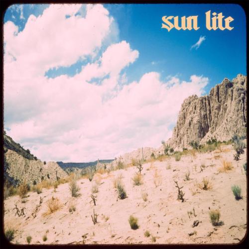 Famous Friend - Sun Lite
