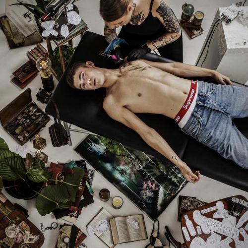 Boys With Emotions - Felix Sandman