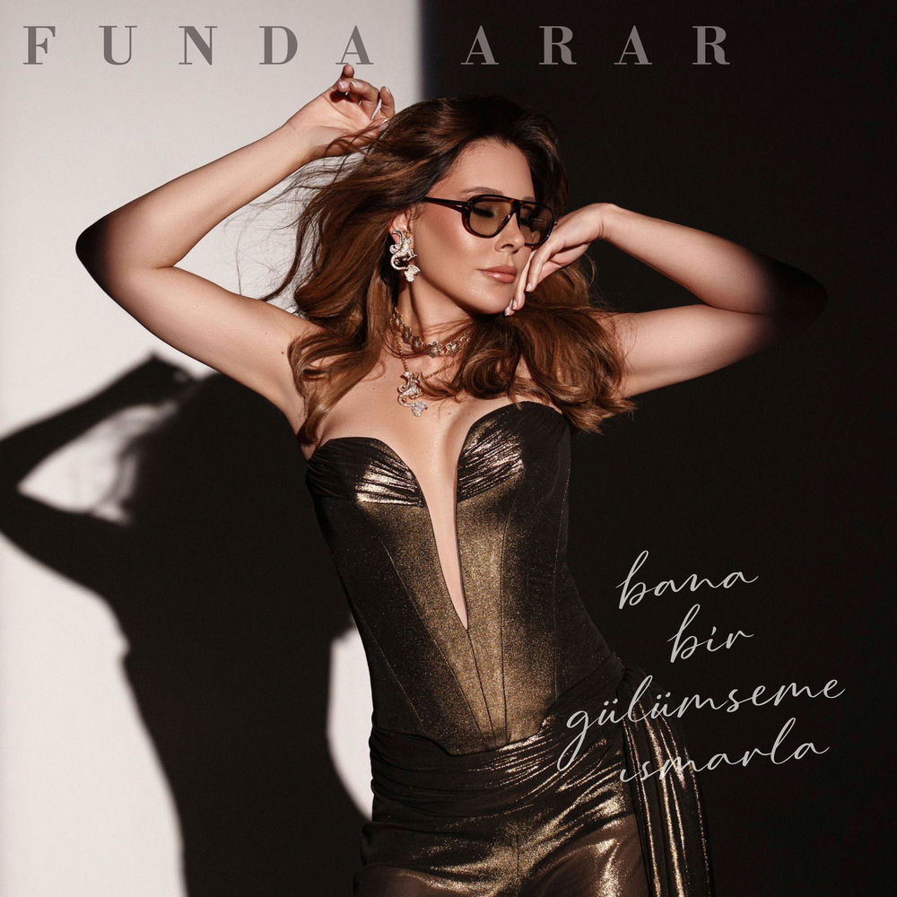 Bana Bir Gülümseme Ismarla - Funda Arar