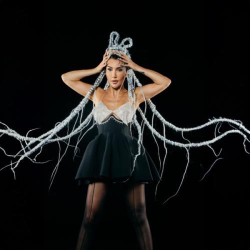 Hande Yener, Cagin Kulacoglu & Melih Aydogan - Bi Gideni Mi Var (Remix)