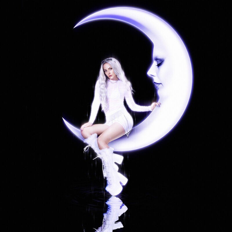 Invisible - Hannah Diamond