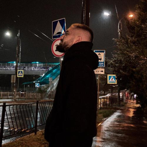Hetagi - Статуэтка