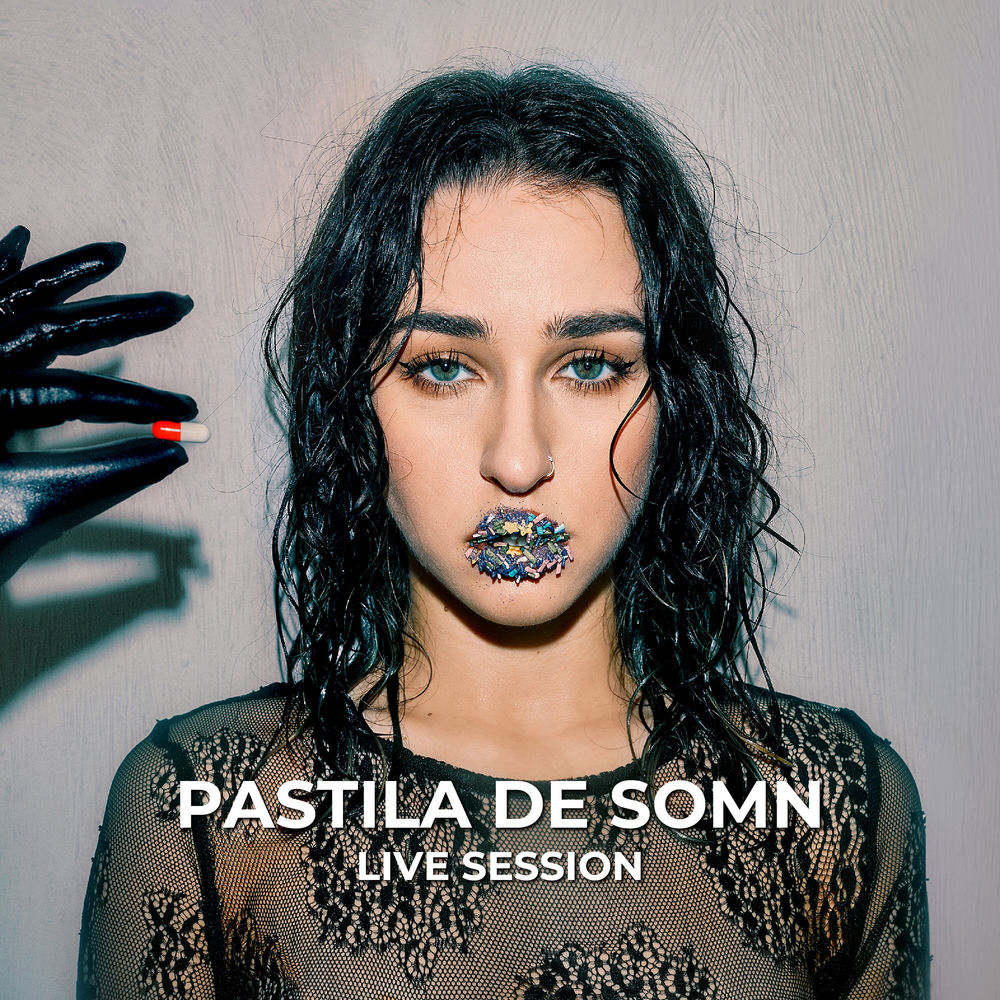 Pastila De Somn (Live Session) - Holy Molly