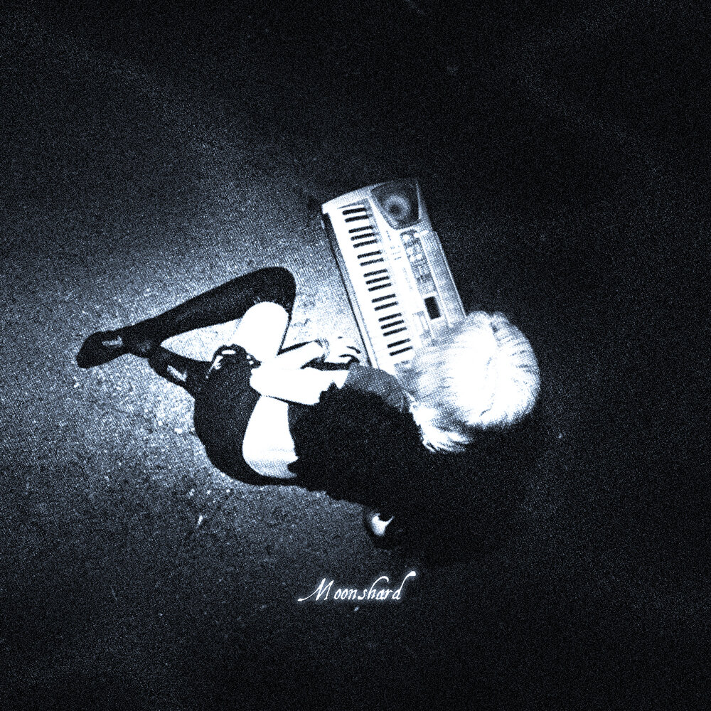 Hugeloud, ezphora - Moonshard
