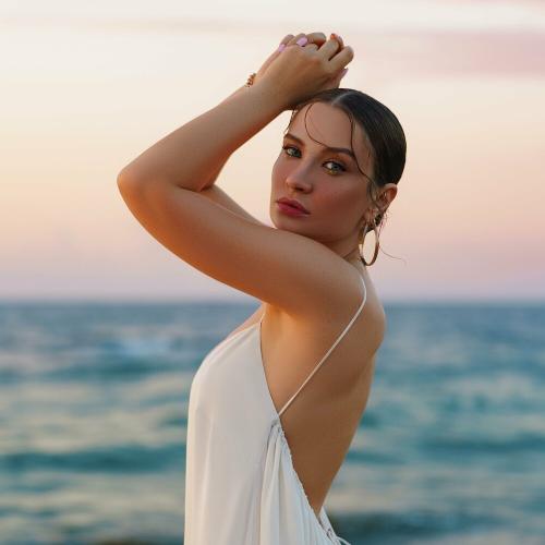 Irmak Arıcı - Eften Püften