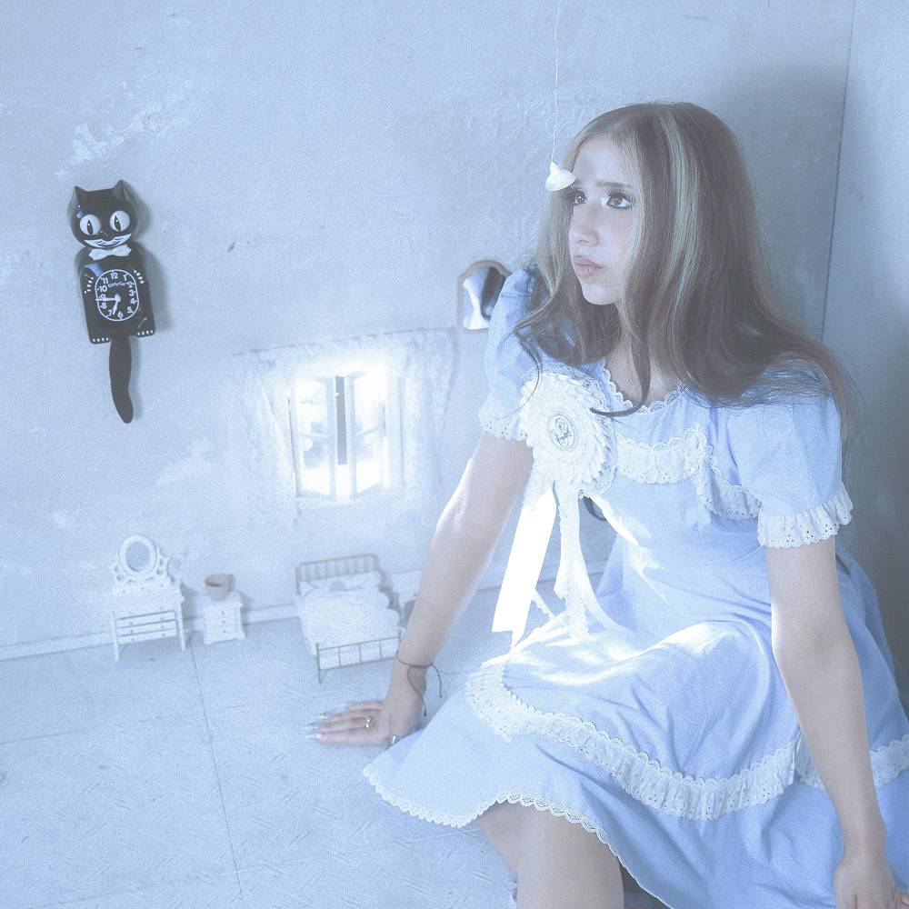 Isabel LaRosa - Porcelain