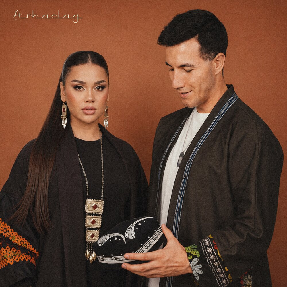 Arkadag - King Macarella, Amalia Zehin