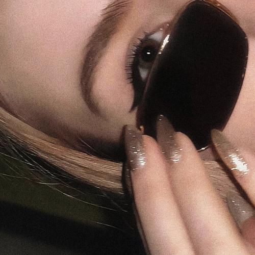 krōv - с ней