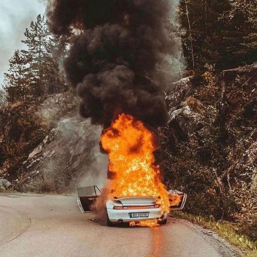 Leave Town For A Week - Leo Dijon feat. Havoc Henry
