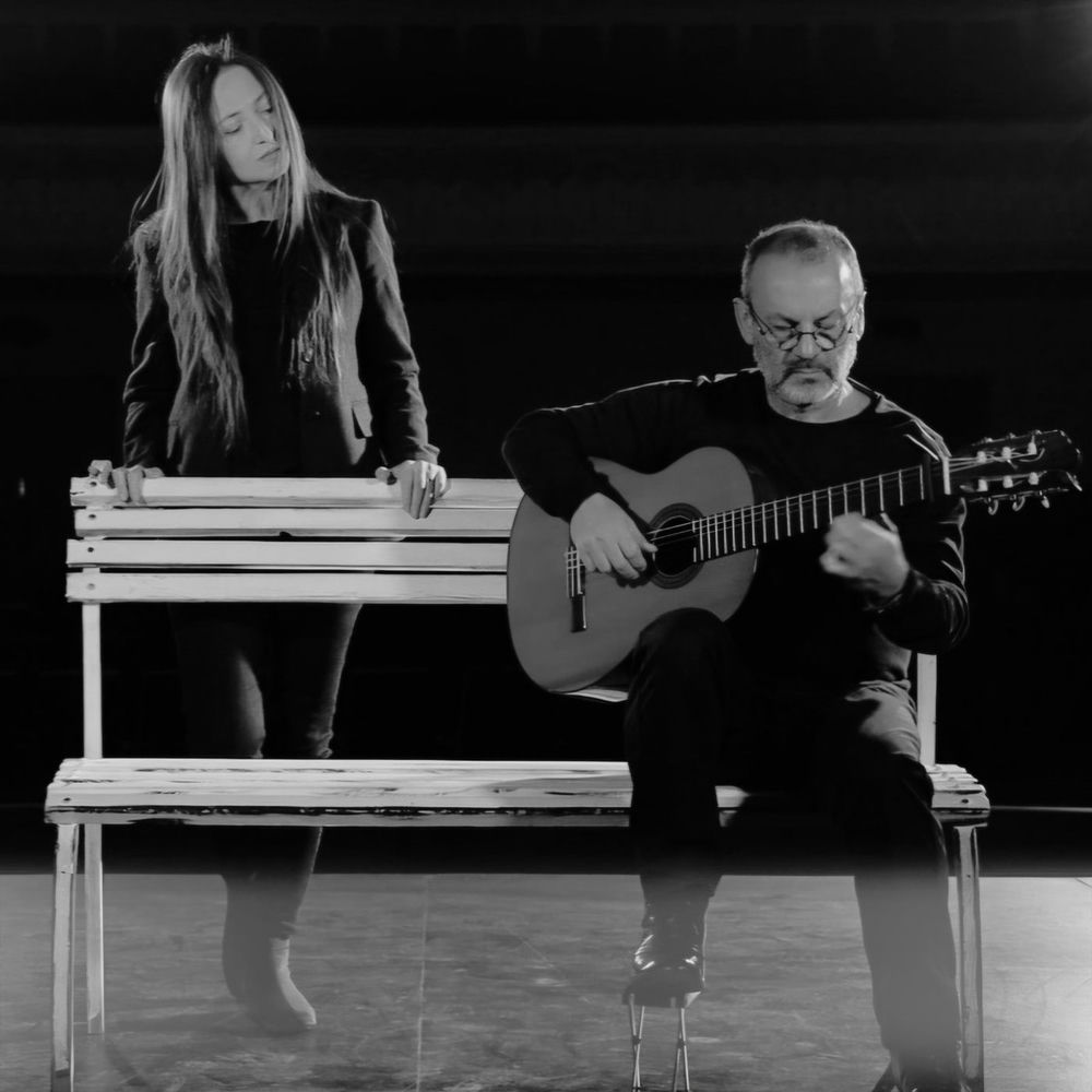 Artun Enq - Lilit Bleyan