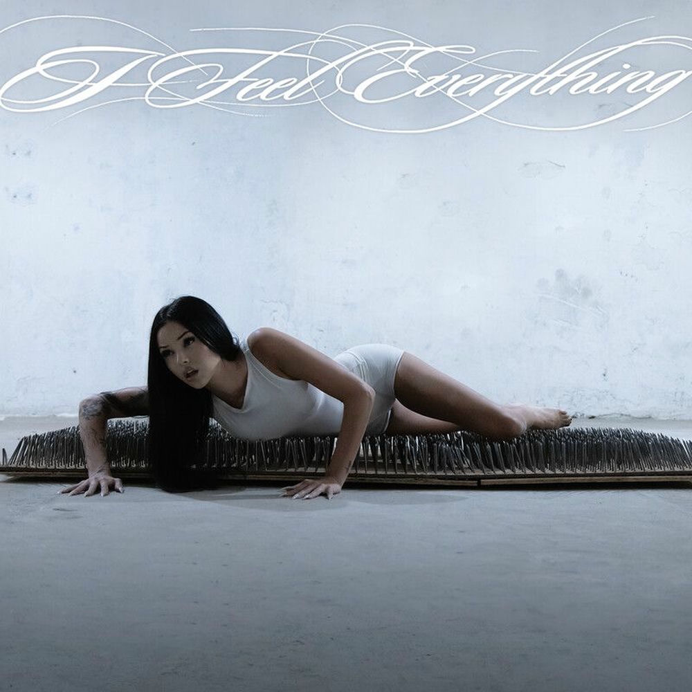 Maggie Lindemann - Split