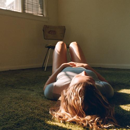 In The Living Room - Maggie Rogers