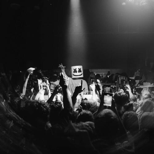 Marshmello feat. Trickstar & Lil Jon - Bad Boys