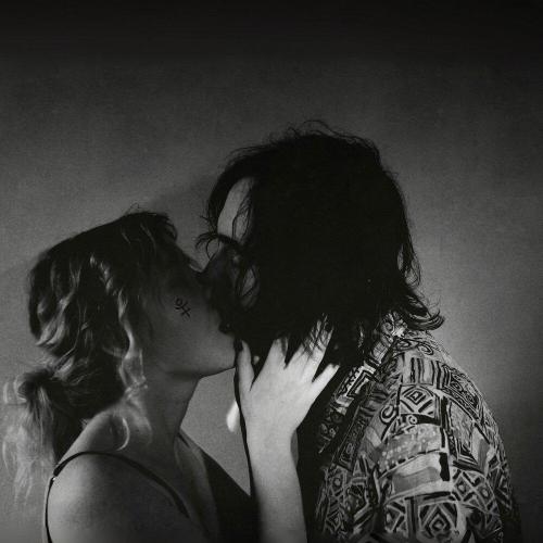 Masha Hima, ricardakillaz - белые капли (Remix)
