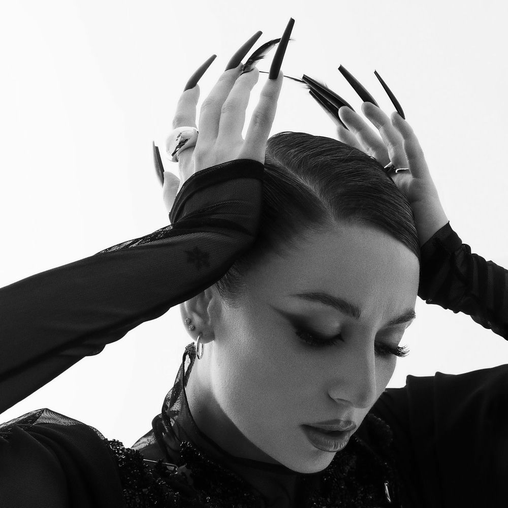 Under Pressure - Mihaela Marinova