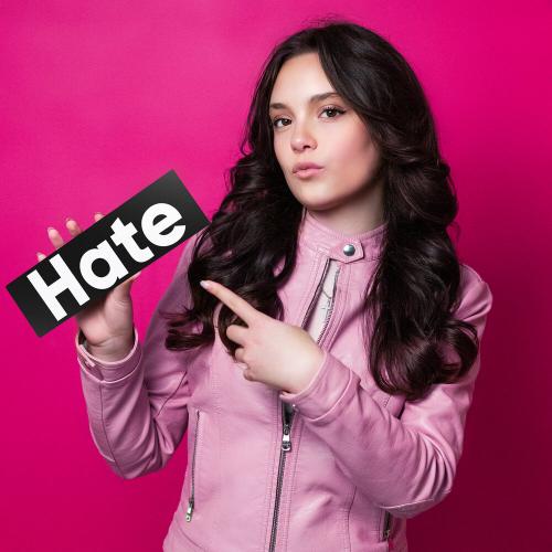 HATE - Mila Ami'