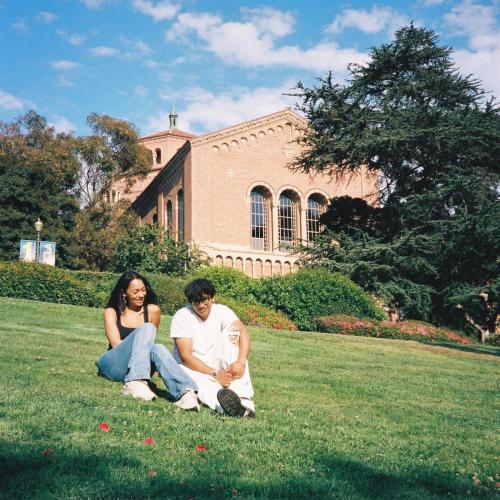 Nafeesisboujee - first date