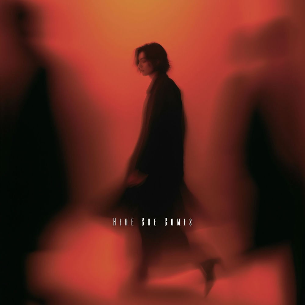 Here She Comes - Nassri