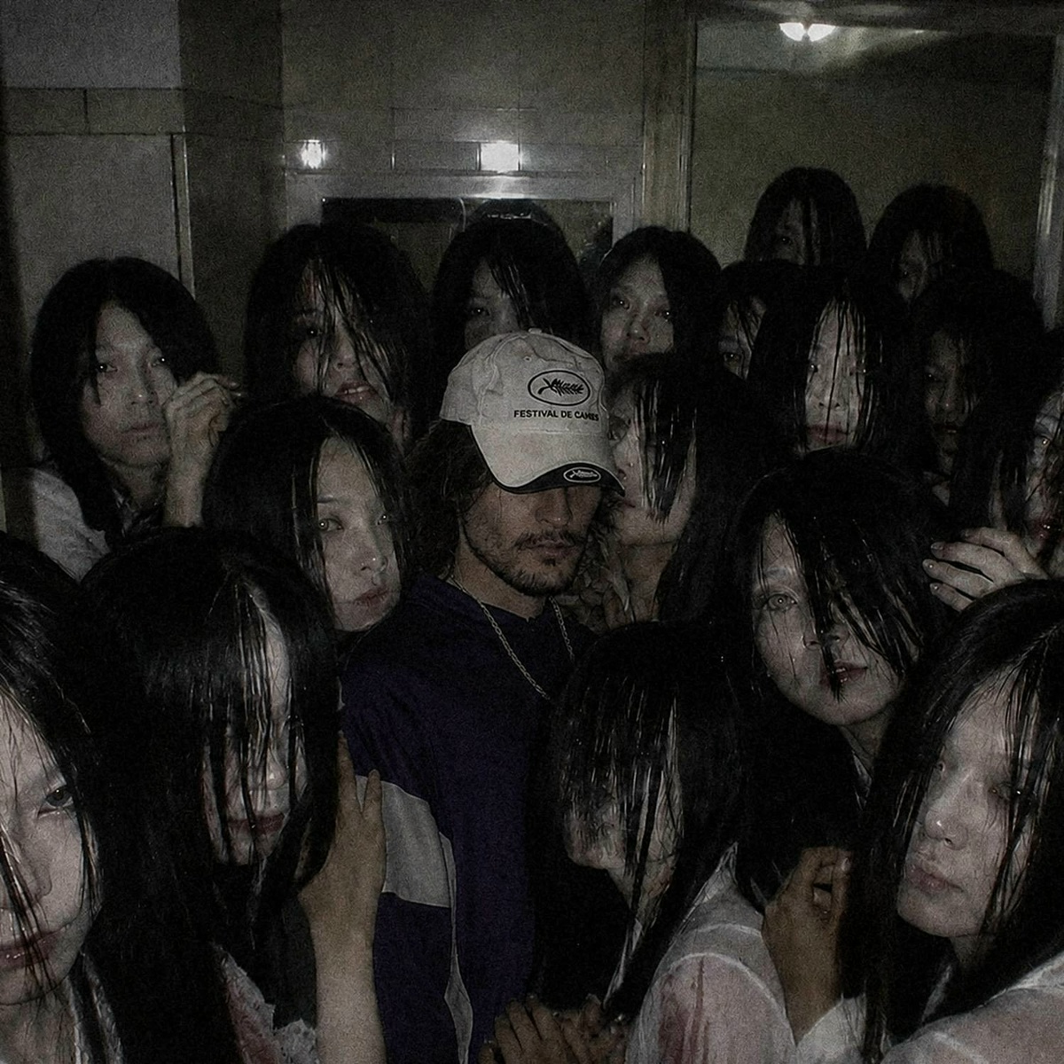 right round - ночью метель