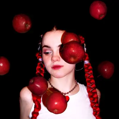 зависть - оля уволена