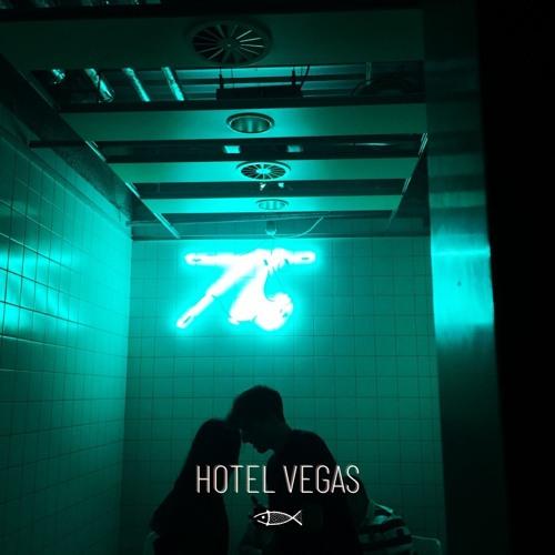 Omer Balık & Halsey - Hotel Vegas