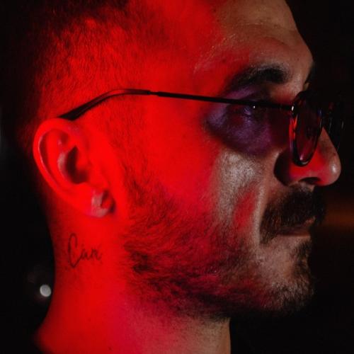 Kırmızı - Ozan Doğan