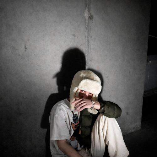 Pusherov - БЕЛЫЙ (prod. mkz, c4rgo, yangdozze)