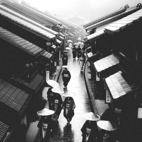 CHINA TOWN - Red Dragon