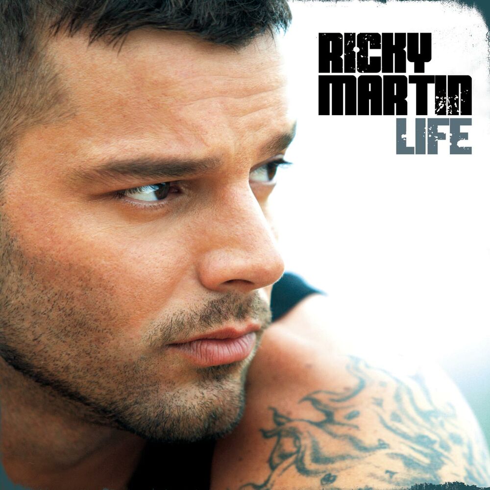 I Am (Album Version) - Ricky Martin feat. Voltio