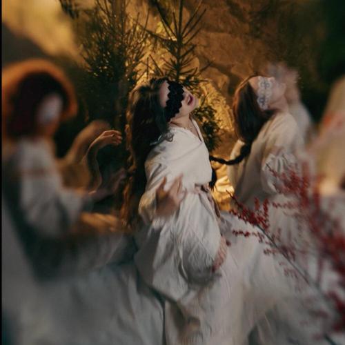 Sasha Sova - Lilith