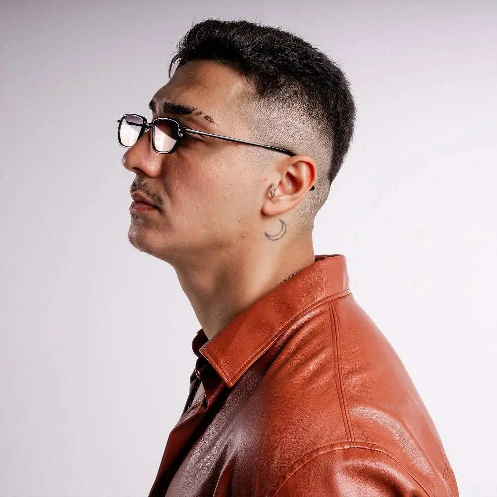 Bakmam Hiç Ardıma - Sezer Sarıgöz