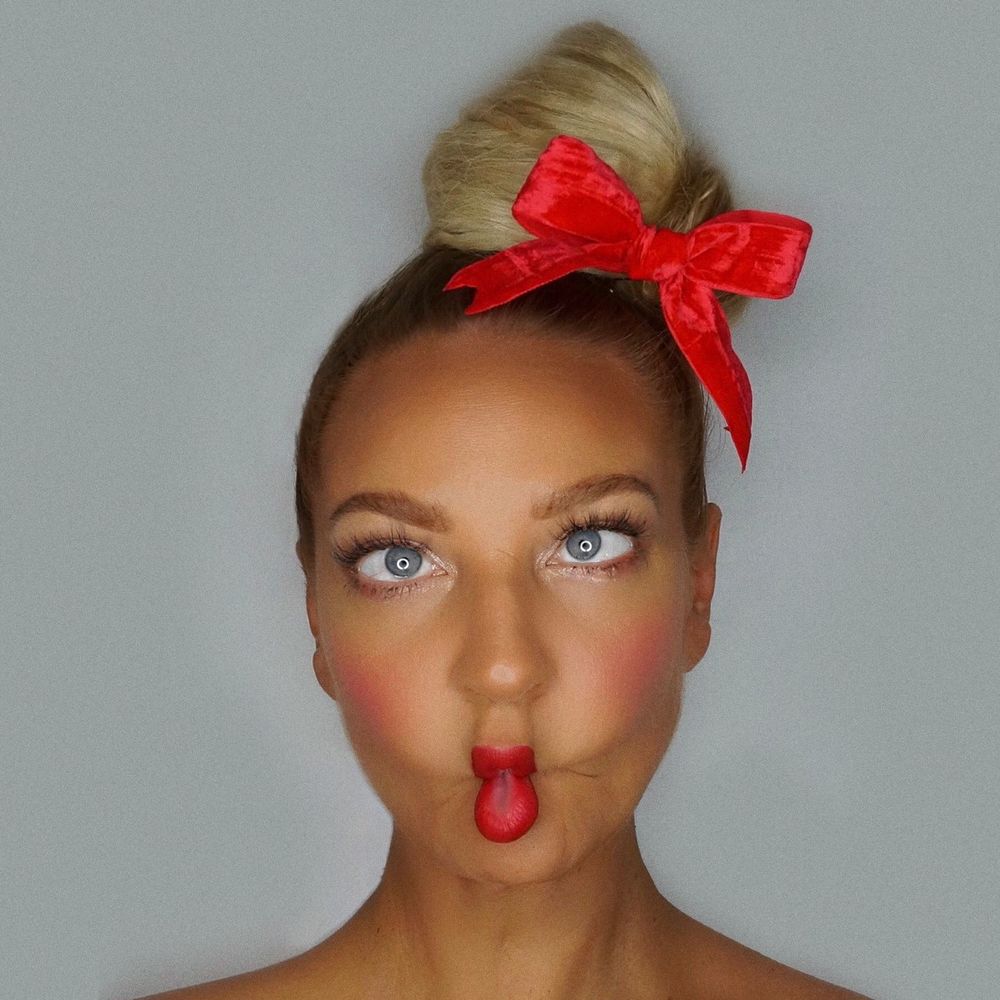Helium (Sia Vs. David Guetta & Afrojack) - Sia, David Guetta & AFROJACK