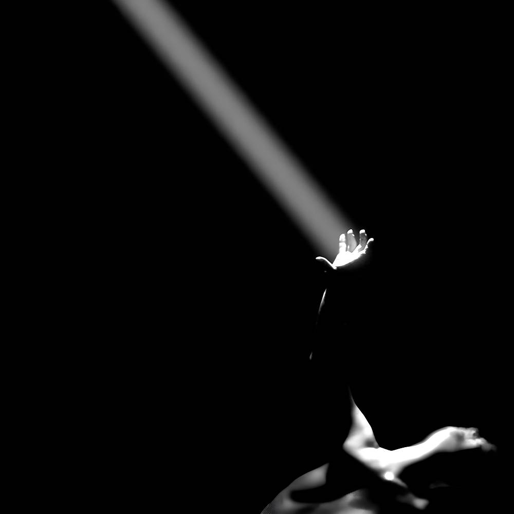 THANGU - Darkest Light