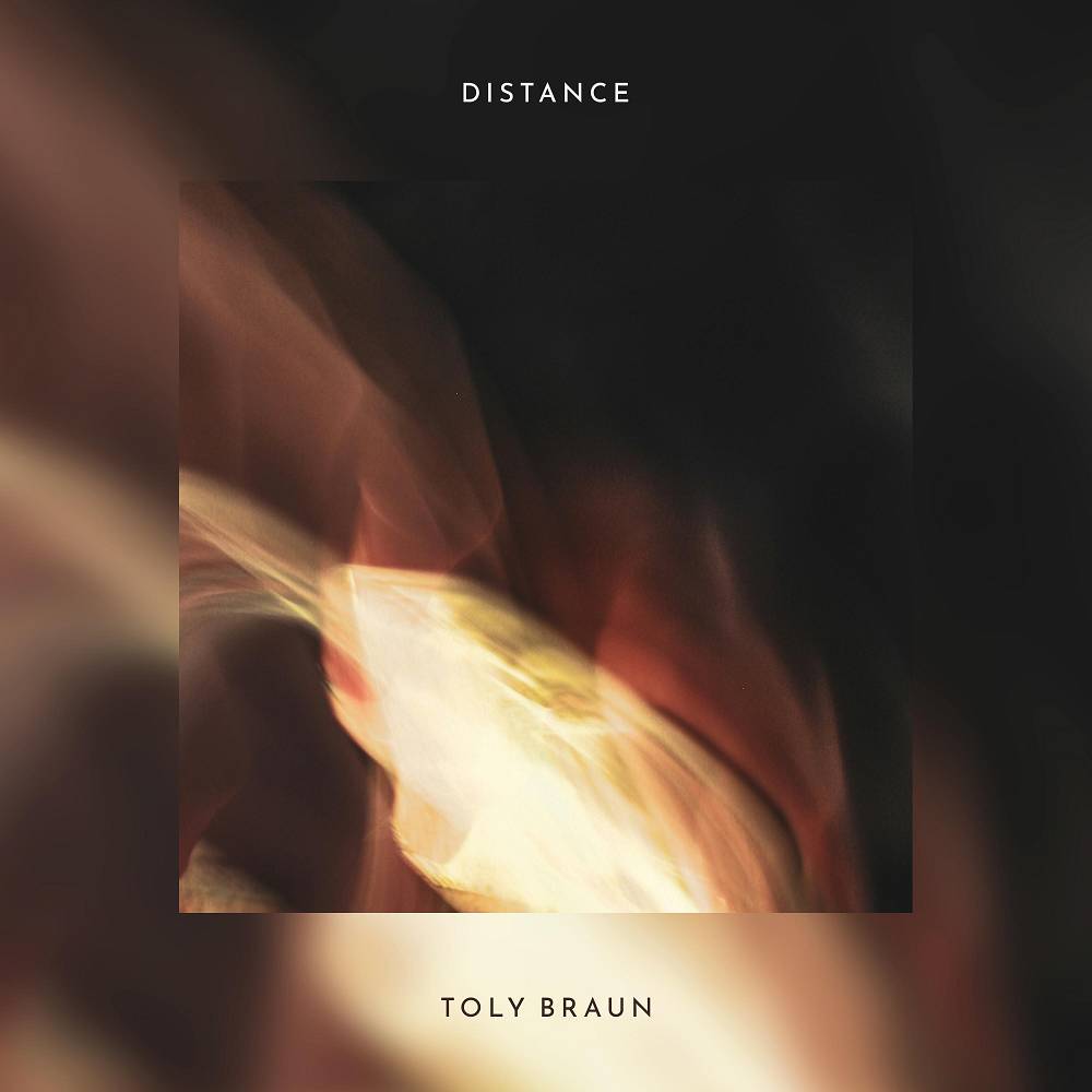 Distance - Toly Braun