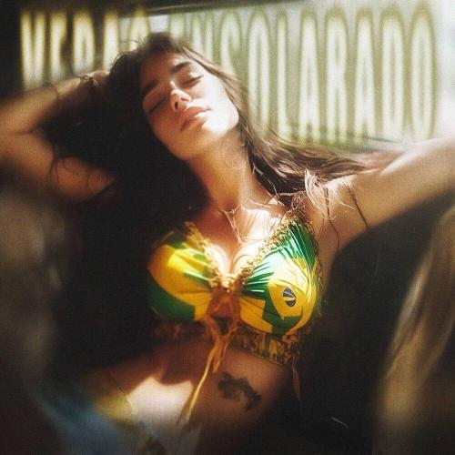 True World, OSTAVITSLED - VERAO ENSOLARADO