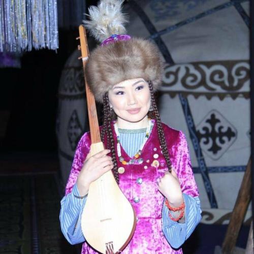 Үмүтай Абдышова - Жан Кызым