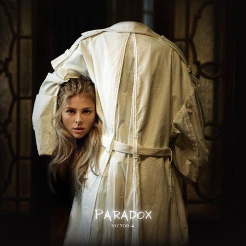 Victoria - Paradox