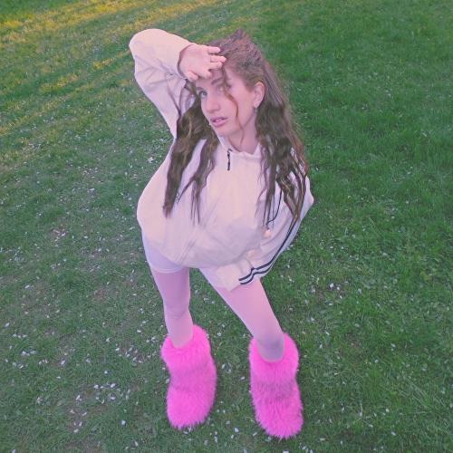 Vika Grimes - внутри весна