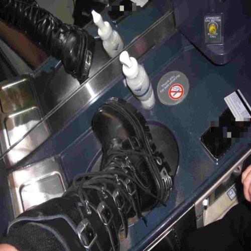 voidvoice717, emoslut666 - specialsadism
