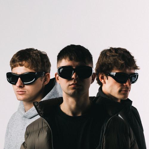 YANGY, Hasan, HOLYMAMA - Ярко