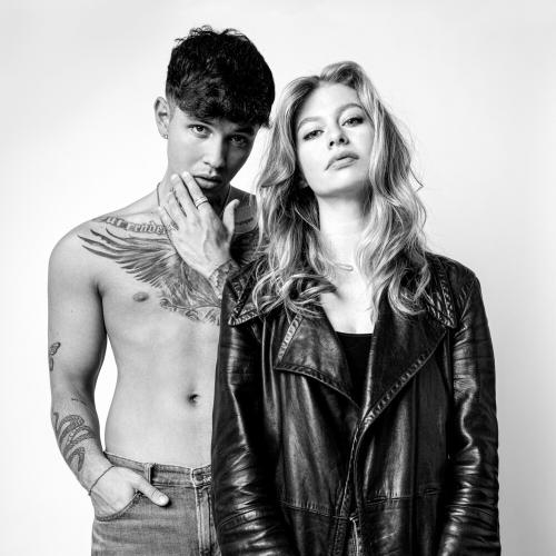ZOE feat. Leonardo Davi - Loin Dici (Far From Here)