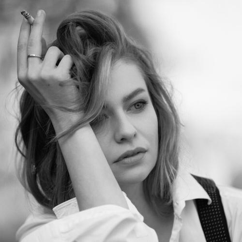 Zoe - La Vie En Rose